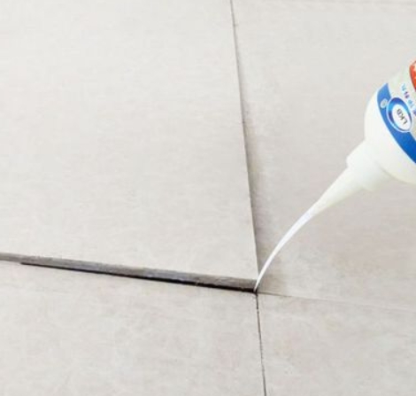 郫县瓷砖空鼓维修公司分享卫生间瓷砖脱落的原因可能有以下几点